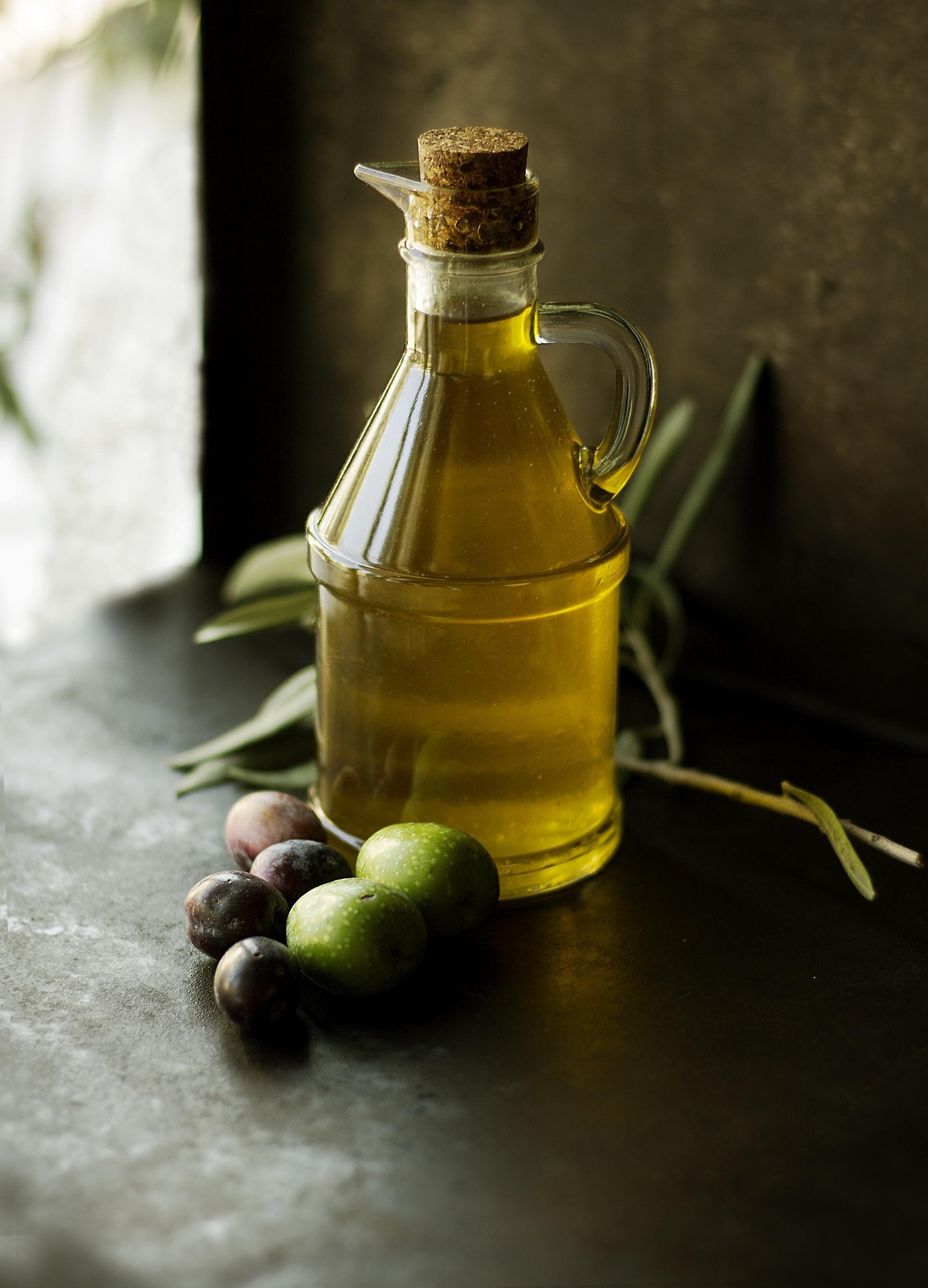 Olio Extravergine d'Oliva italiano DORA - spremitura a freddo