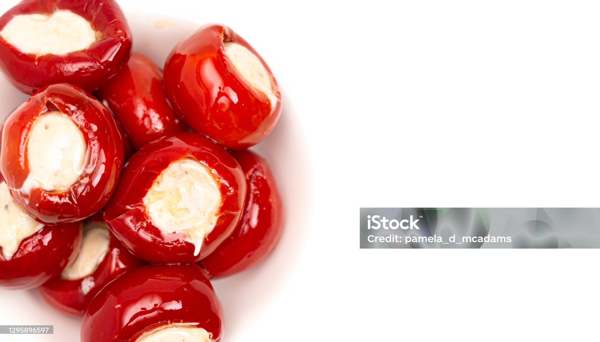 Peperone Ciliegino Farcito al Parmigiano Reggiano